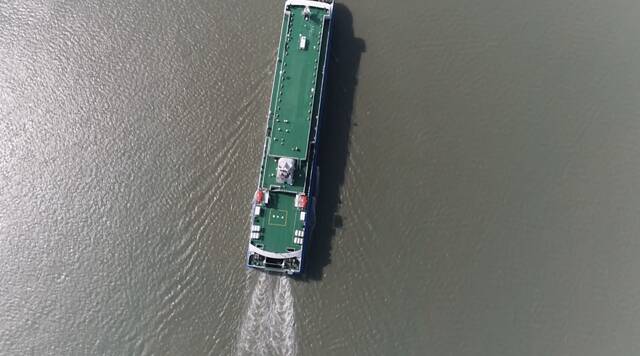 新华全媒+｜琼州海峡春运返程高峰期有序通航