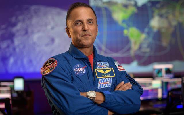 NASA的乔·阿卡巴(Joe Acaba)将担任NASA首席宇航员
