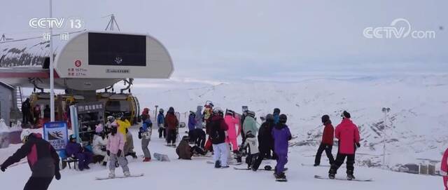 冰雪“冷资源”“热力全开” 为经济发展注入新活力