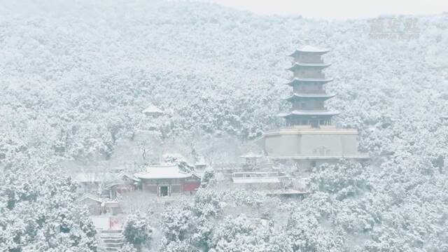 山西太原：春雪如画 古韵风雅