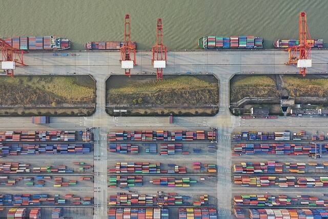 国内港口空箱堆积如山，业内：当下东南亚到欧美出口量快速上升