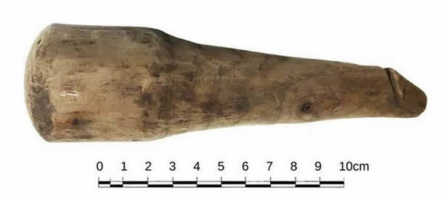 英国诺森伯兰​​郡出土2000年历史的木制棒状物最新研究称可能是古罗马时期假阳具