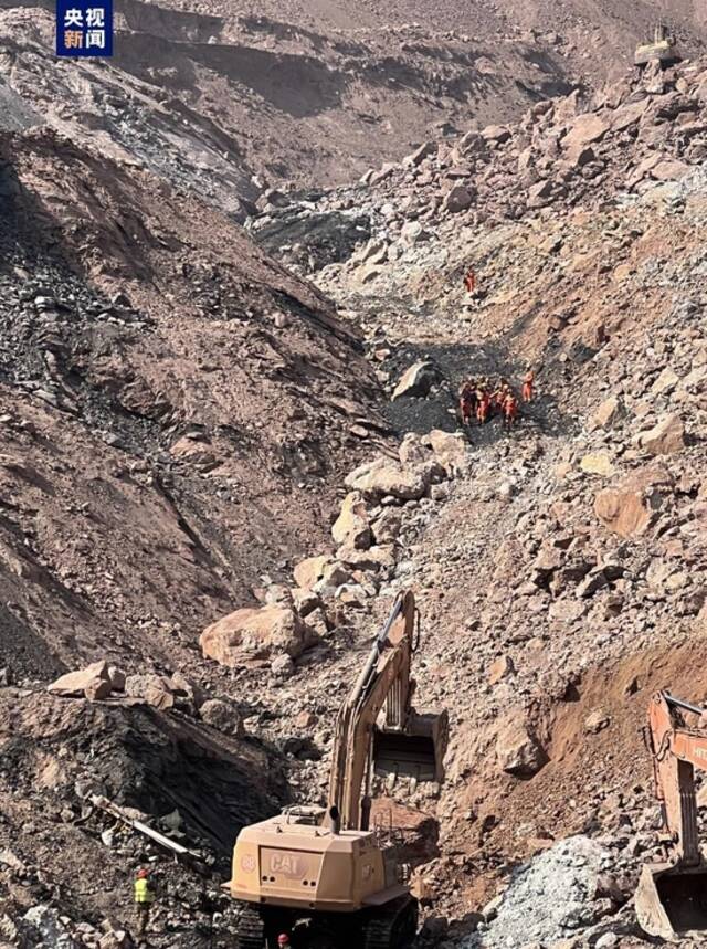 内蒙古阿拉善左旗新井煤矿发生坍塌事故：目前遇难人数升至4人，失联49人