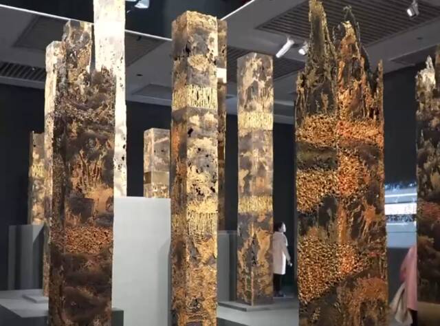 江苏扬州“大熔景行——朱炳仁熔铜艺术展”开展