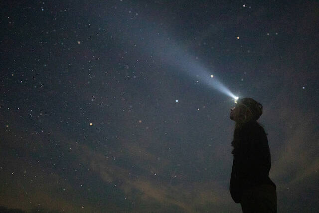 科学家呼吁全球努力消除太空垃圾