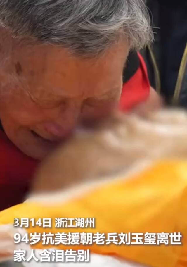 痛别！他走了，两年前一段监控视频曝光，令人泪目……