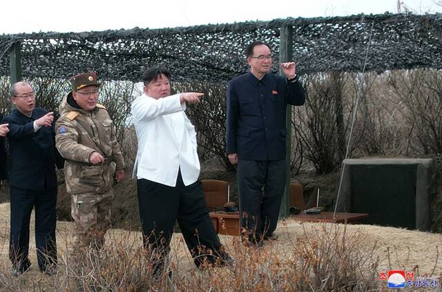 朝鲜宣布举行多项军事训练活动