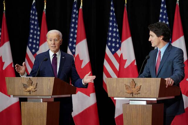 当地时间3月24日，拜登和特鲁多在渥太华举行联合新闻发布会图自澎湃影像