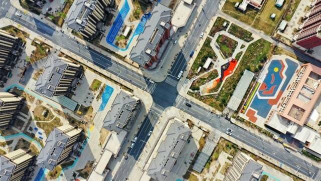 雄安新区容西片区内的街道和公园（2023年3月31日摄，无人机照片）。新华社记者牟宇摄