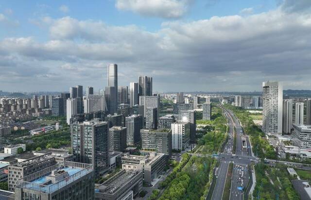 杭州未来科技城（2023年4月20日摄，无人机照片）。新华社记者翁忻旸摄