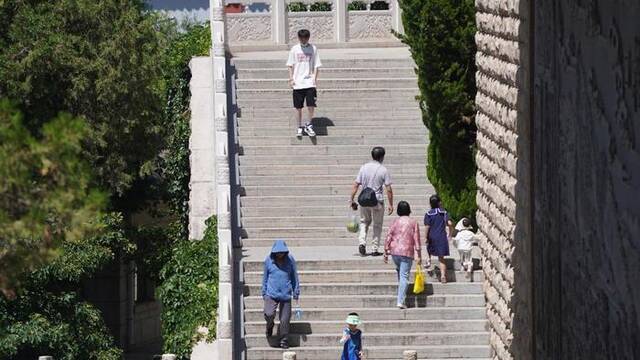 最高温达39℃以上，甘肃敦煌等地发布高温橙色预警