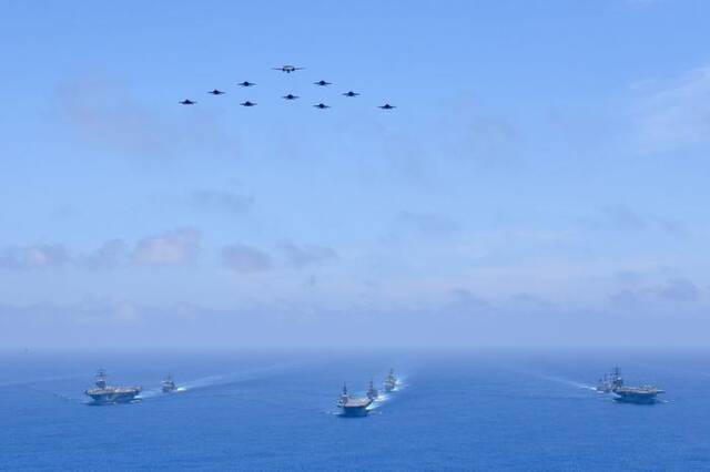 自卫队宣布与美国在东海搞“三航母同框”军演，日媒炒作“针对中国”