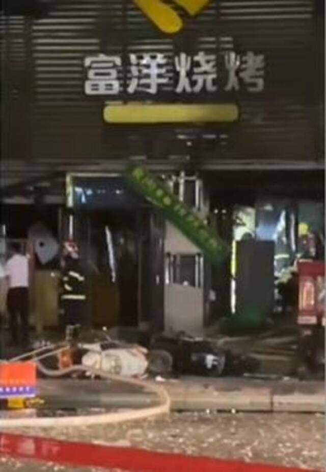 爆炸的烧烤店连夜注销！经营者名下9家公司身价千万，银川机关单位今天全体上班，全市安全整改……