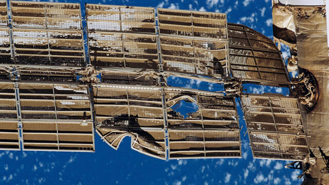 太空中的这一天：1997年6月25日宇宙飞船与和平号空间站相撞