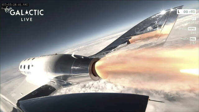 意大利研究人员乘坐维珍银河的火箭动力飞机到达太空边缘