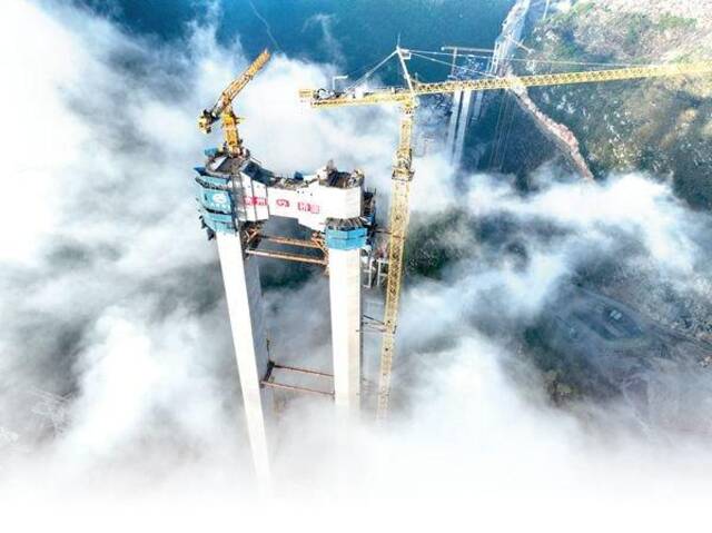 走近大国工程丨探访世界第一高桥贵州花江峡谷大桥
