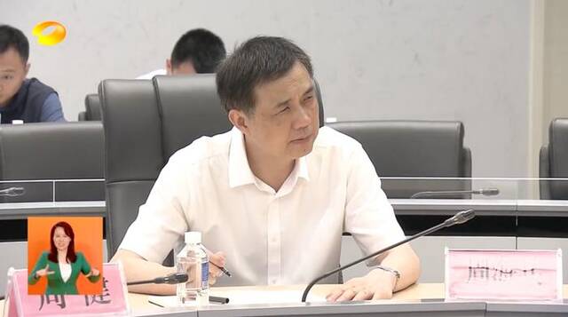 夜里，省委书记、省长不打招呼，在省会城市暗访！