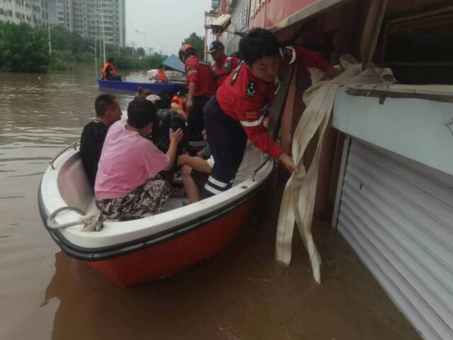 “洪水像海一样”，涿州“突围”记