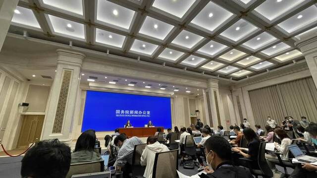 7月份国民经济部分主要指标增速放缓是月度之间正常波动