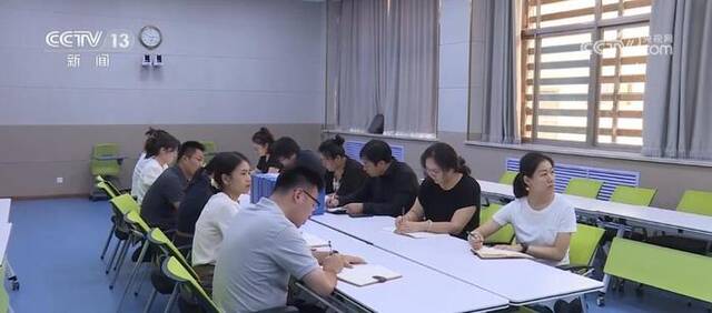 各地高校积极做好迎新工作 暖心助力新生开启大学生活