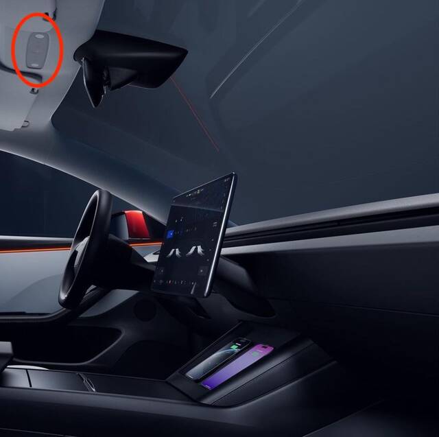 新款特斯拉 Model 3 仍提供物理换挡按键，但位置尴尬