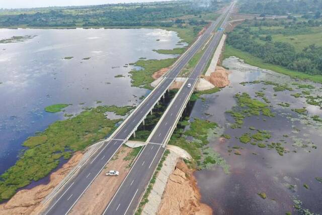 中交集团承建的科特迪瓦铁布高速公路正式通车