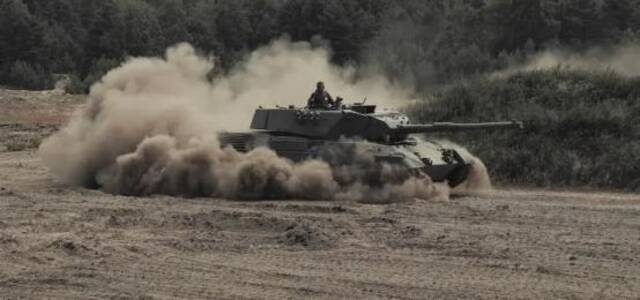 外媒：为培训乌军学员，丹麦军方不得不从博物馆借用豹1型坦克