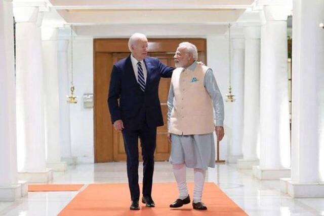 印度G20前夕，美国总统拜登与印度总理莫迪举行会晤图：东方IC