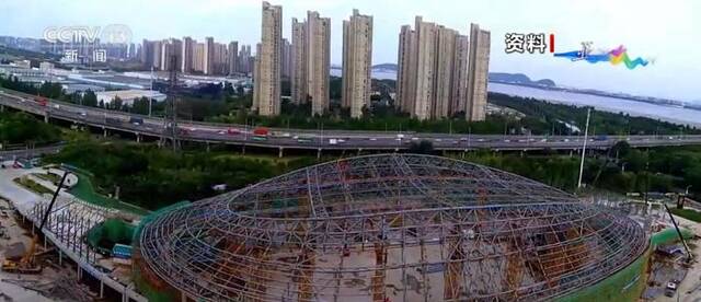杭州亚运轮滑馆创新设计打造高标准场馆 拥有双曲面轮滑赛道