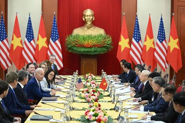 2023年9月10日，美国总统拜登与越南共产党中央委员会总书记阮富仲举行会谈。图源：视觉中国
