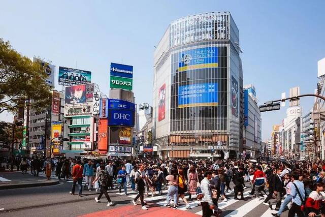 日本东京街头资料图图源：视觉中国