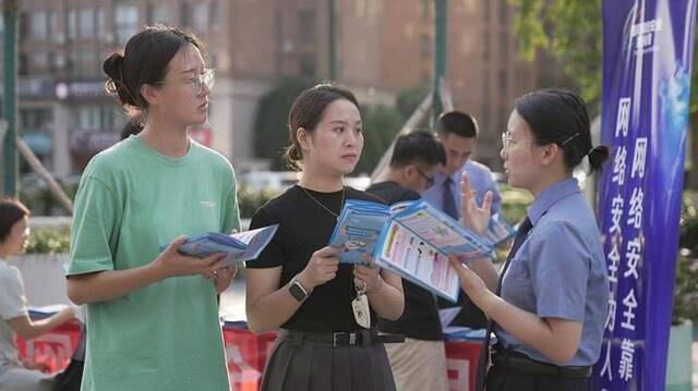 三地检察机关筑牢安全上网防线 让网络“小原住民”安全上网