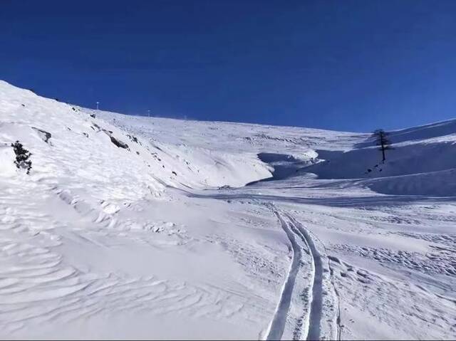 可可托海国际滑雪场