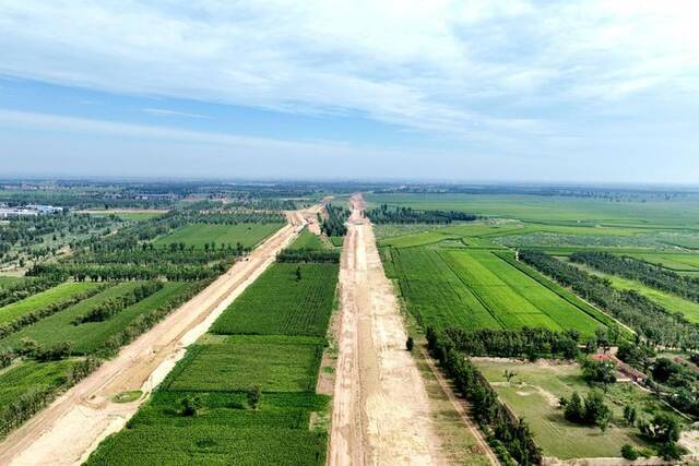 管道沿线土地回填复耕