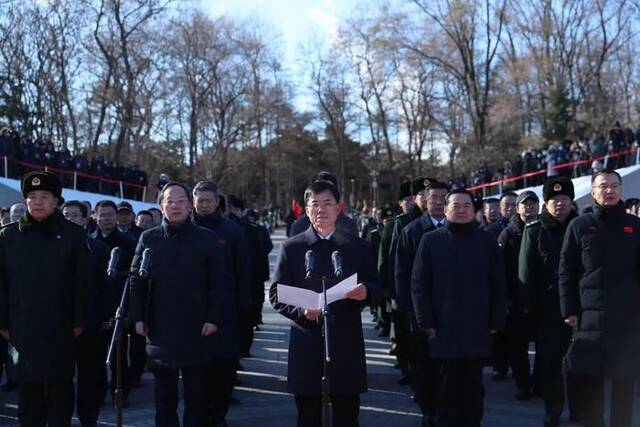 裴金佳致第十批在韩中国人民志愿军烈士遗骸安葬祭文