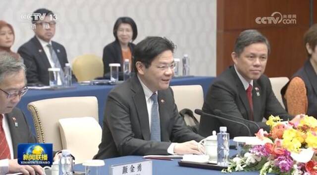 重要背景下，李强、丁薛祥、何立峰先后与新加坡副总理见面