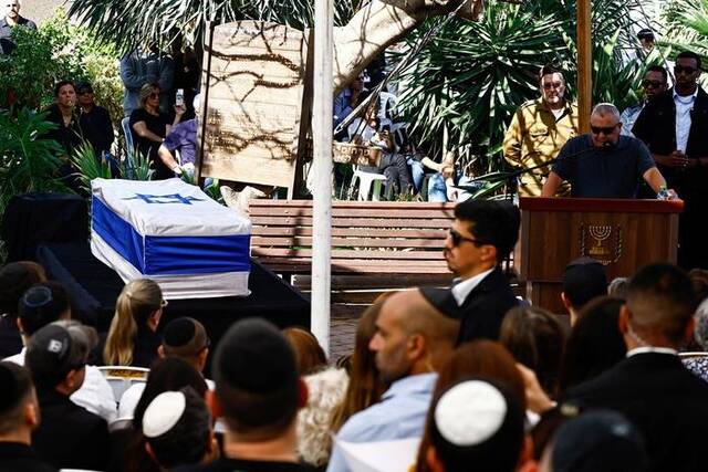 外媒：以色列内阁部长儿子在加沙战斗中丧生，内塔尼亚胡出席葬礼