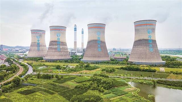 浙江浙能兰溪发电有限责任公司航拍图。图片来源：视觉中国