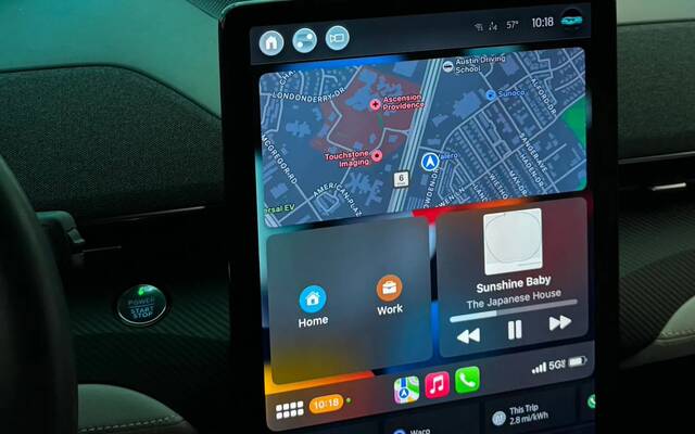 福特 CEO 力挺 CarPlay 和 Android Auto：帮助驾驶员专注于道路