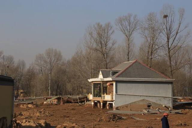 图集丨救援现场：积石山地震，被“砂涌”掩埋的草滩村