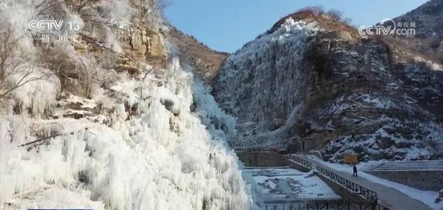 “冷”冰雪拉动“热”经济 冰雪运动带火多地冬季旅游