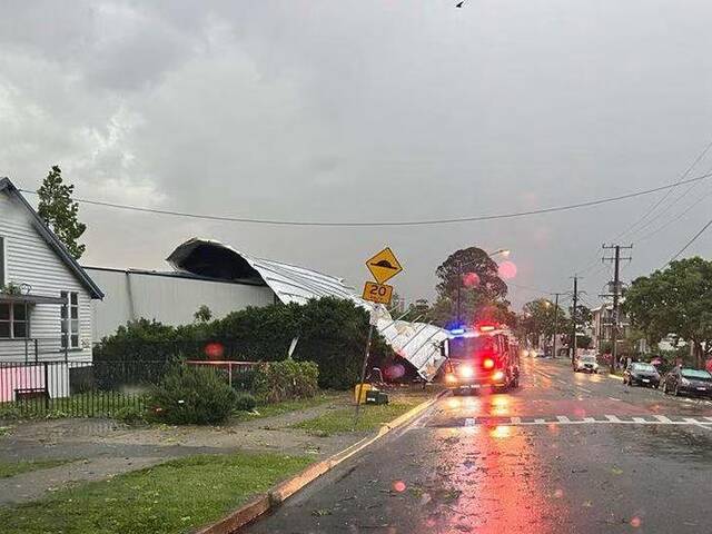 暴风雨袭击澳大利亚东海岸 已造成5人死亡