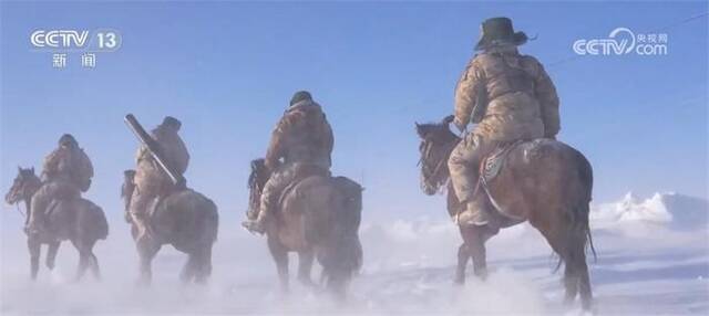 追着雪花看新疆｜踏雪巡边 无惧无畏 “边境有我在，祖国请放心”