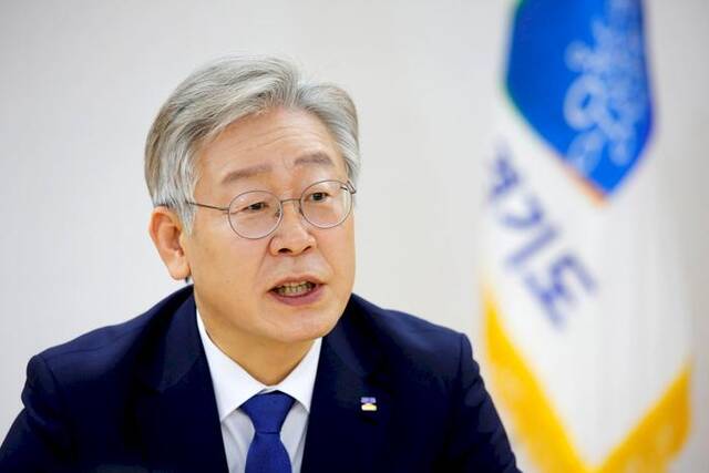 韩媒：李在明遇袭，共同民主党谴责“恐怖主义行为”