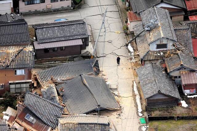 日本能登震后一日：已有50人遇难，珠洲九成房屋被毁