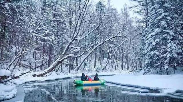 “冷冰雪”如何撬动“热经济”？东北街头观察