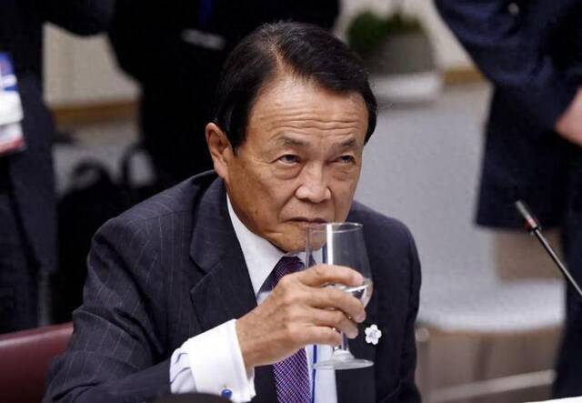 麻生太郎资料图