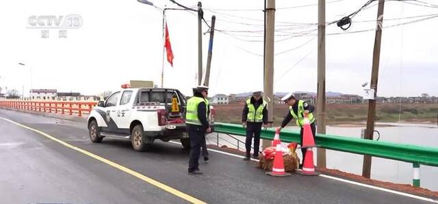 应急管理部门加强救灾救助准备 协助指导低温雨雪冰冻灾害应对工作