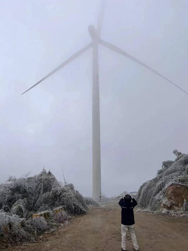 江西宜春公司运行人员全面做好风电检查