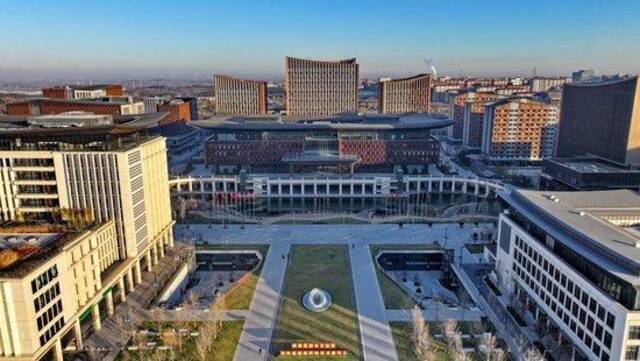 这是雄安新区商务服务中心（无人机照片）。2023年12月1日新华社记者牟宇摄